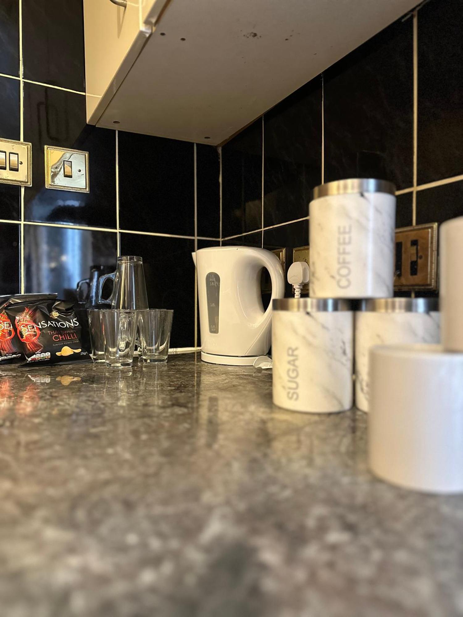 Leavesden Residence - Central - Cosy - Harry Potter ワトフォード エクステリア 写真